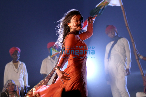 bezubaan ishq 38