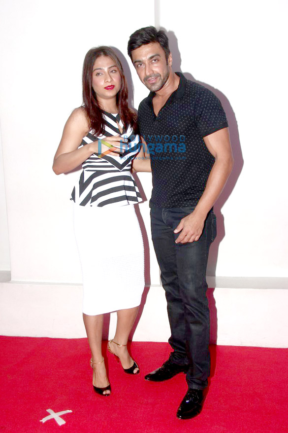 r madhavans birthday bash at royalty 26
