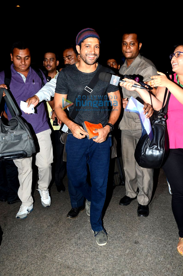 priyanka chopra anushka sharma farhan akhtar and other leave for iifa awards 2015 4