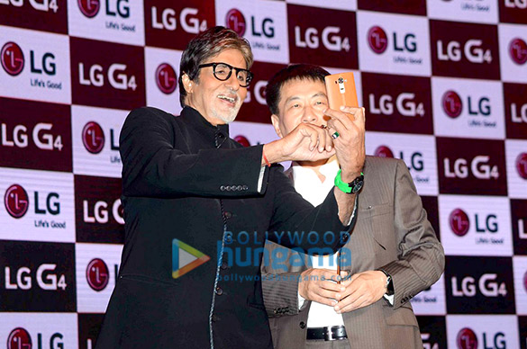 amitabh bachchan unveils the all new lg g4 in mumbai 3