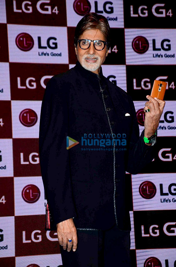 amitabh bachchan unveils the all new lg g4 in mumbai 8