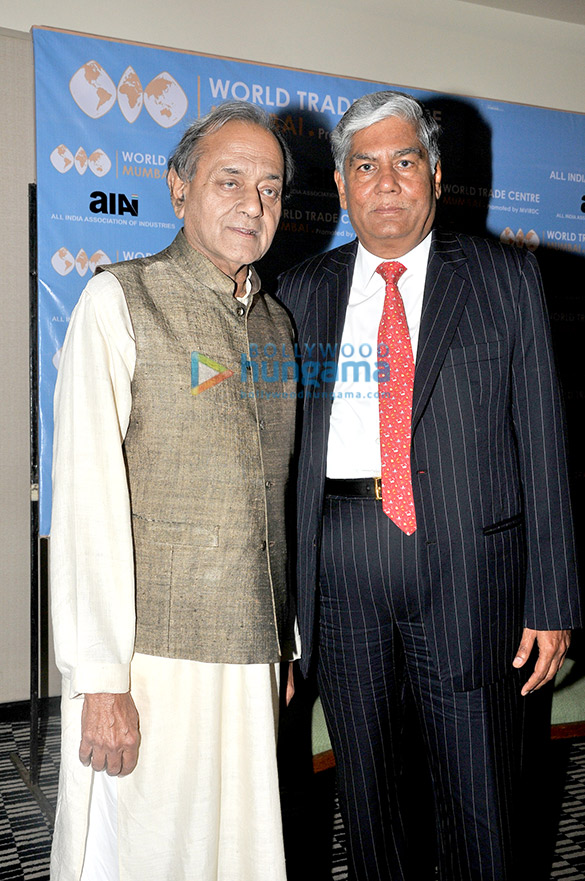 shatrughan sinha and other at yashwant sinhas felicitation 6