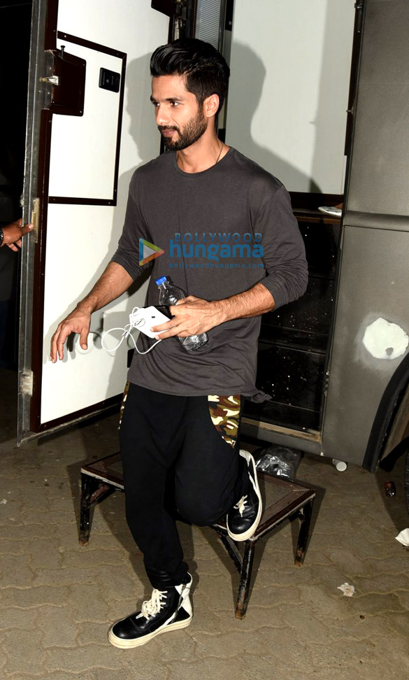 shahid kapoor snapped post gq magazines cover shoot 4