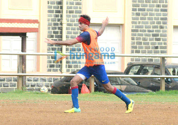ranbir kapoor arjun kapoor snapped at football practise 5