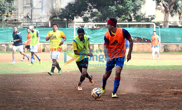 ranbir kapoor arjun kapoor snapped at football practise 8