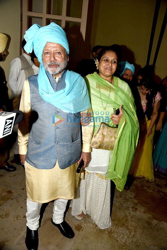 shahid kapoor and mira rajput pose for media post their wedding 7