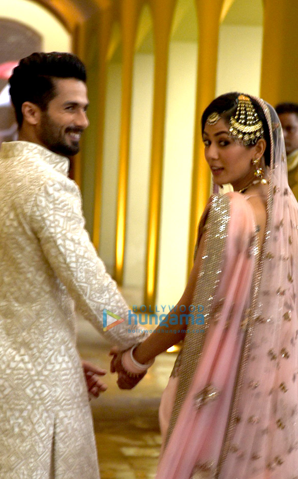 shahid kapoor and mira rajput pose for media post their wedding 9