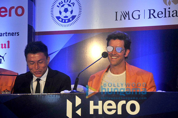 ranbir kapoor hrithik roshan john abraham along with wife priya runchal at isl auction 5