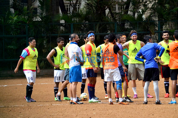 ranbir kapoor arjun kapoor and other snapped at football practice 2
