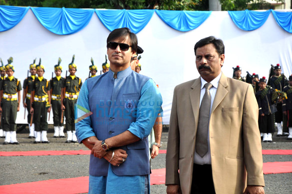 vivek oberoi celebrates kargil vijay diwas at bhonsale military school nagpur 7