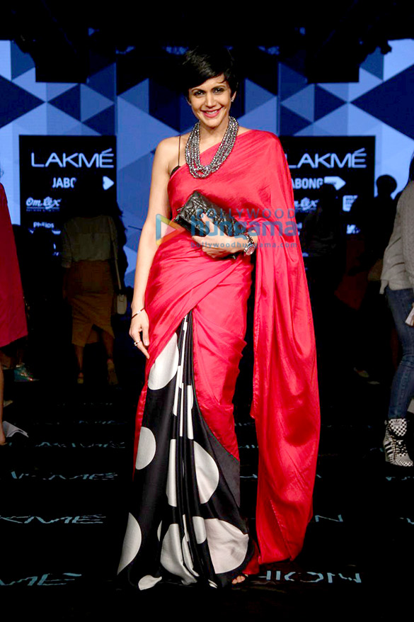 shahid kapoor mira rajput sooraj pancholi walk the ramp for masaba gupta at lakme fashion week 2015 7