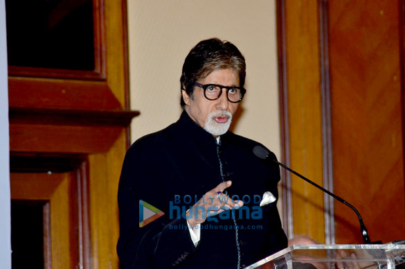 amitabh bachchan graces the call to action for a tb free india media meet 8