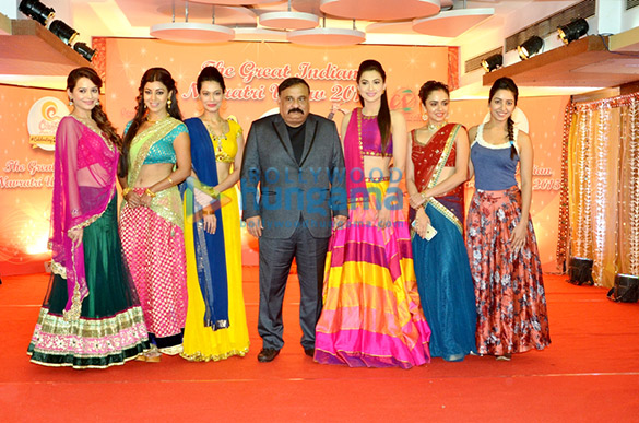 celebs grace country clubs press meet to announce the great indian navratri utsav 2