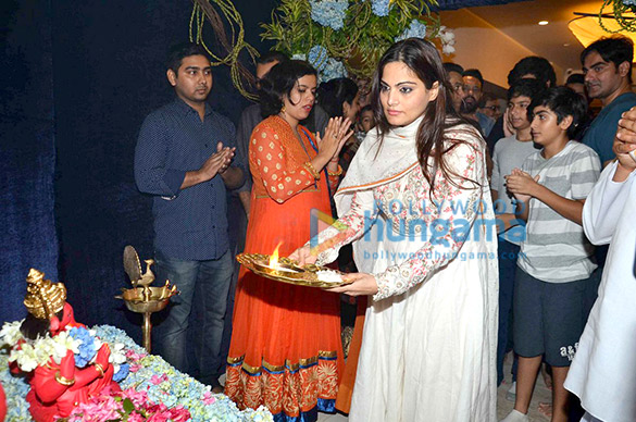 salman khan family does an eco friendly visarjan for ganesha 7
