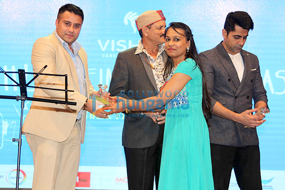celebs grace the care for cancer patients annual function 5