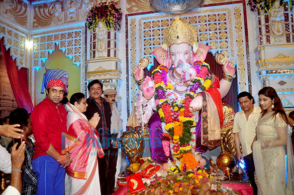 shatrughan sinha visits andhericha raja 2