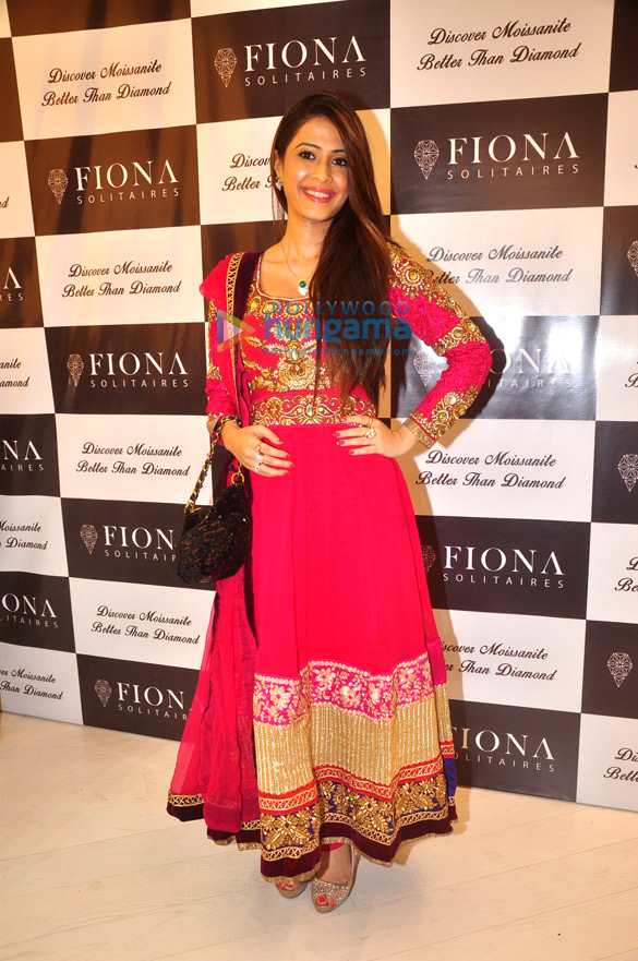 soha ali khan at the fiona solitaires launch 7