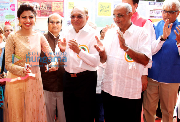 avani modi inaugurates jjc utsav grand trade funfair 2015 4
