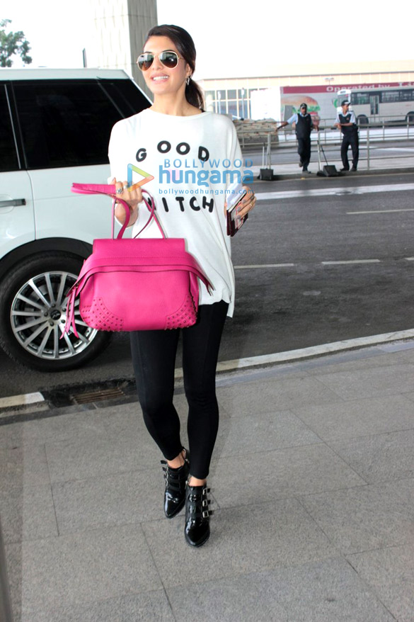 jacqueline fernandez goes to dubai for masala awards 3