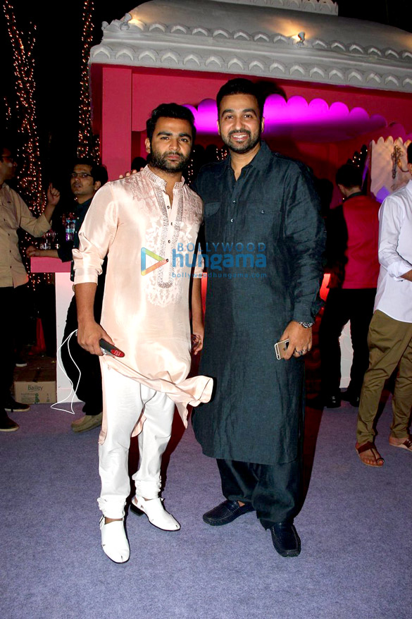 celebs grace sachiin joshis diwali bash 6