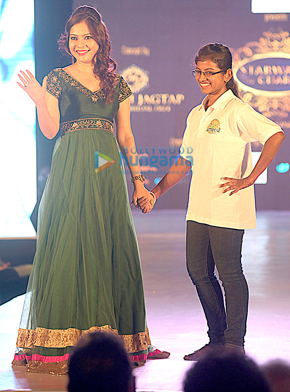 celebs walk the ramp for the ngo umeed 39