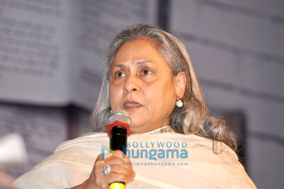 jaya bachchan naseeruddin shah snapped at times litfest 2015 6
