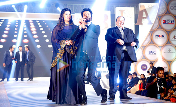 anil kapoor raveena tandon vidyut jamwal sunny leone grace 3rd india bullion jewellers awards 2015 27