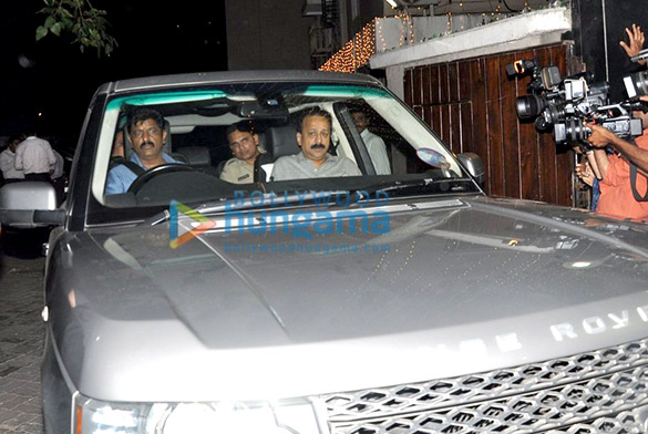 celebs at salman khan house post his return from the court 12