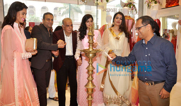 sapna pabbi karishma kotak zoya afroz grace the launch of jashn store fashion show in lucknow 3