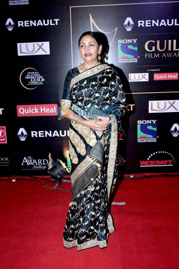 akshay kumar priyanka chopra anil kapoor grace renault sony guild awards 2016 51