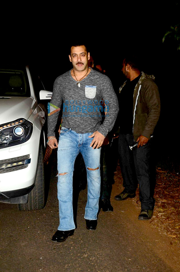 salman khans 50th birthday bash at his farmhouse in panvel 4