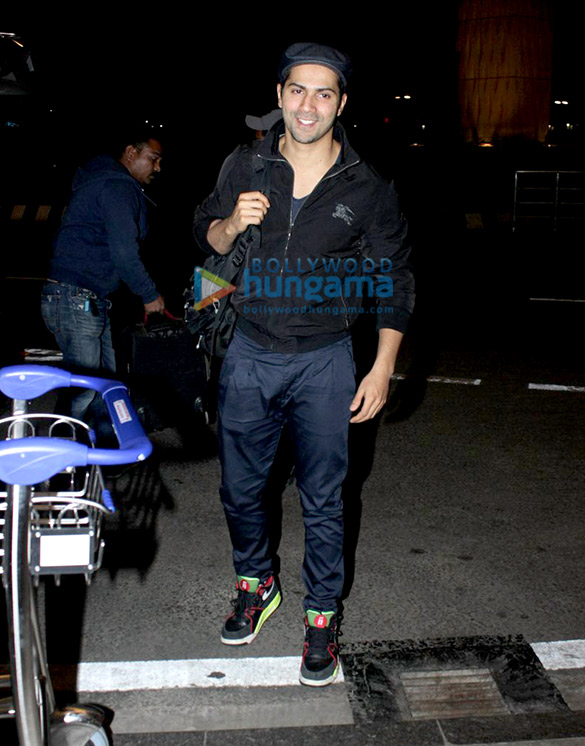 varun dhawan leaves for rome to celebrate new year 2016 with friends 4