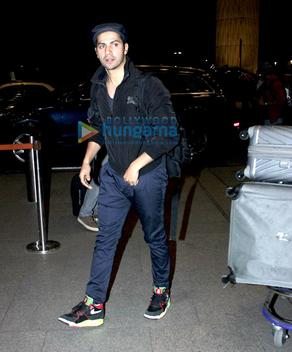 varun dhawan leaves for rome to celebrate new year 2016 with friends 11