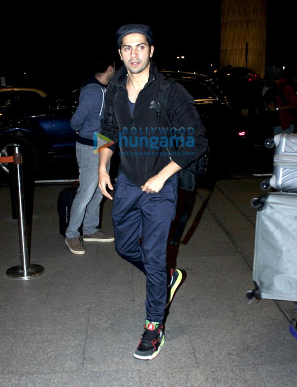 varun dhawan leaves for rome to celebrate new year 2016 with friends 10