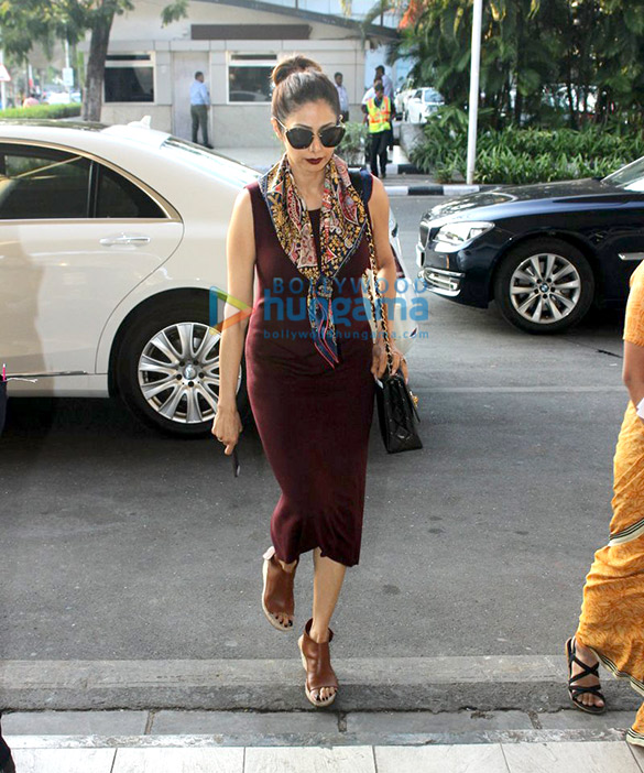 imran khan sonam kapoor sridevi snapped at the airport 4