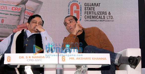 akshaye khanna at the launch of gujcon crf and prf 3