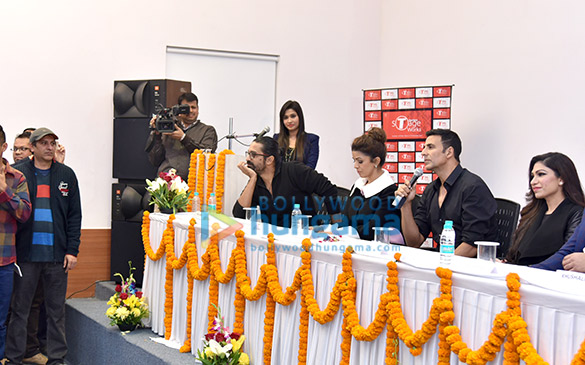 cast of airlift snapped at the t series stage academy 3