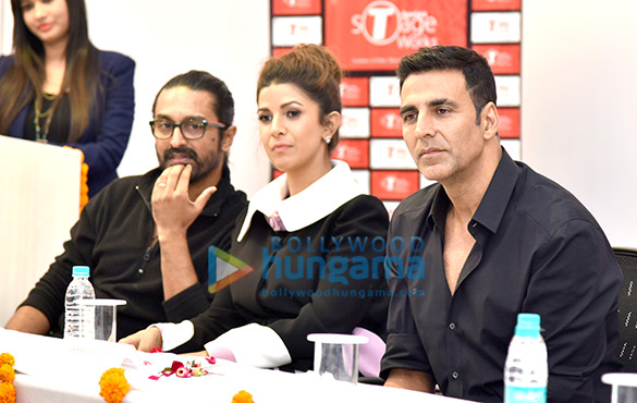 cast of airlift snapped at the t series stage academy 4