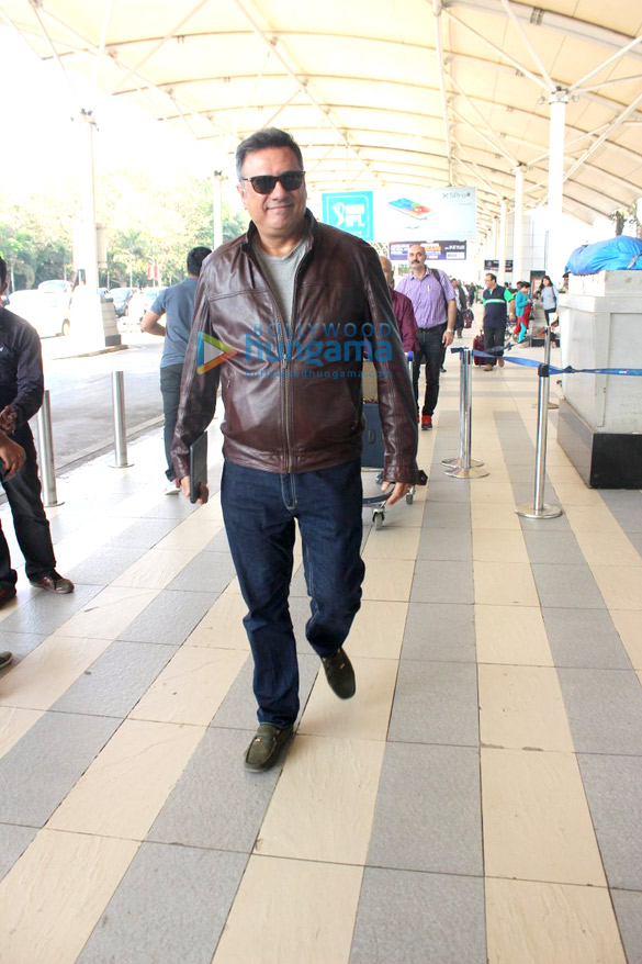 sohail khan suniel shetty and others snapped at the airport 15