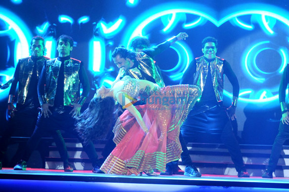 jacqueline fernandez performs at the opening ceremony of the poonawala 36th arc 6
