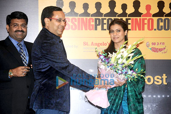kajol acp vasant dhoble at the official launch of the website missingpeopleinfo com 6
