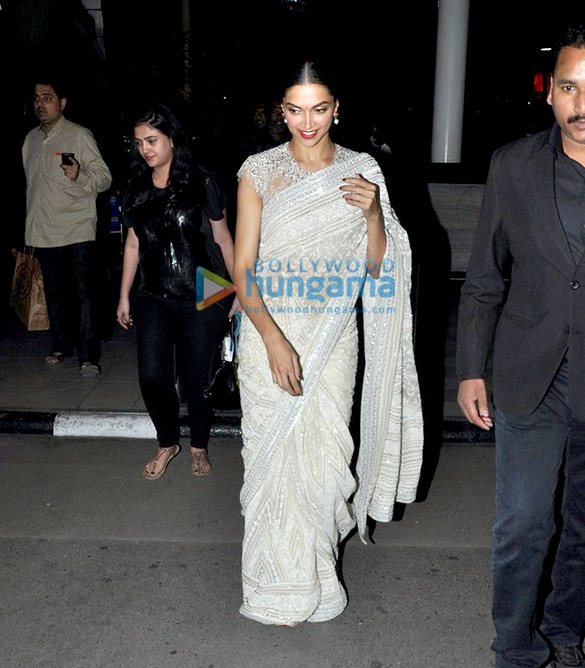 deepika padukone ranveer singh arrive after attending the ndtv awards in delhi 3