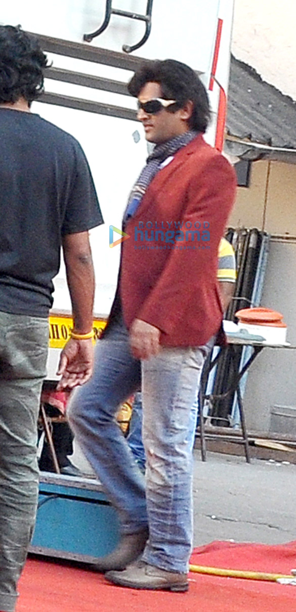 ms dhoni snapped in his new avatar for t20 world cup ad at mehboob studio 8
