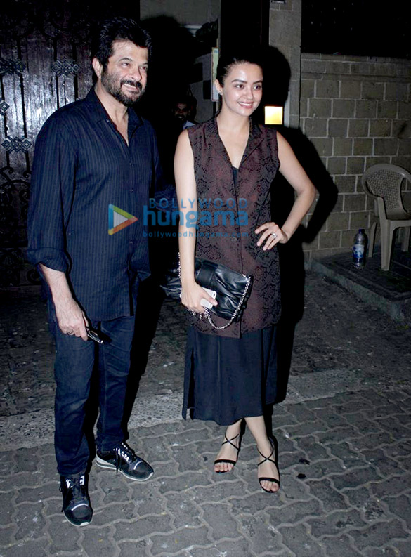 anil kapoor throws a party for the cast of 24 at his bunglow 5
