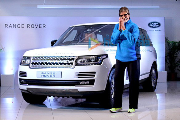 amitabh bachchan with his brand new range rover 6
