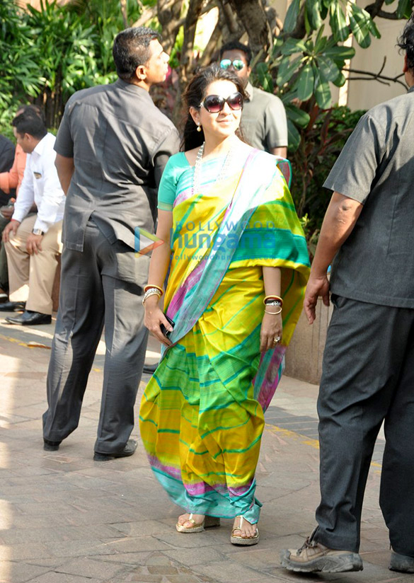 arpita khans baby shower ceremony 17