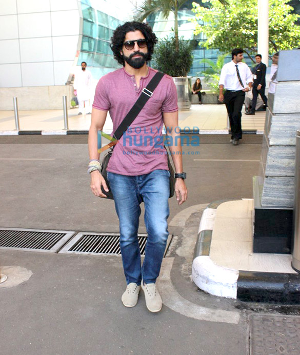 farhan akhtar prachi desai others snapped at the airport 7