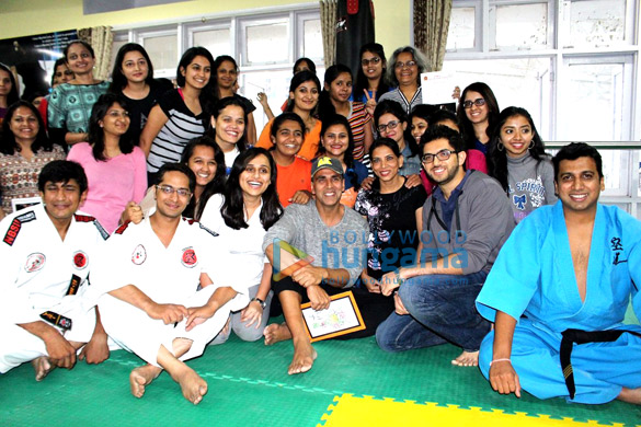 akshay kumar at the graduation day of womens self defence centre 3