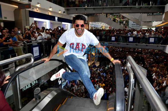 ranveer singh at the launch of gap in india 4