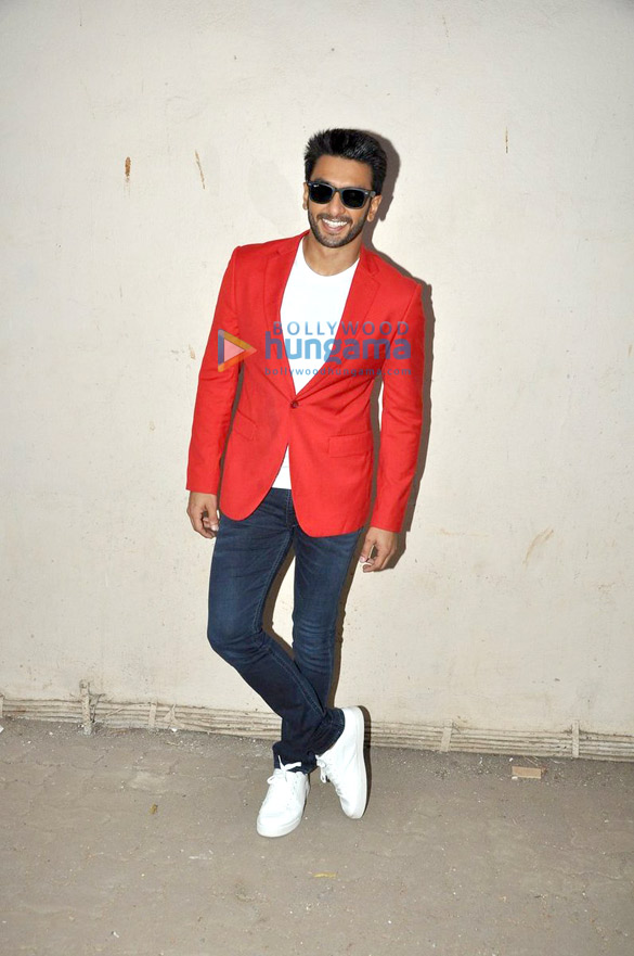 ranveer singh snapped post an ad shoot at mehboob studio 12